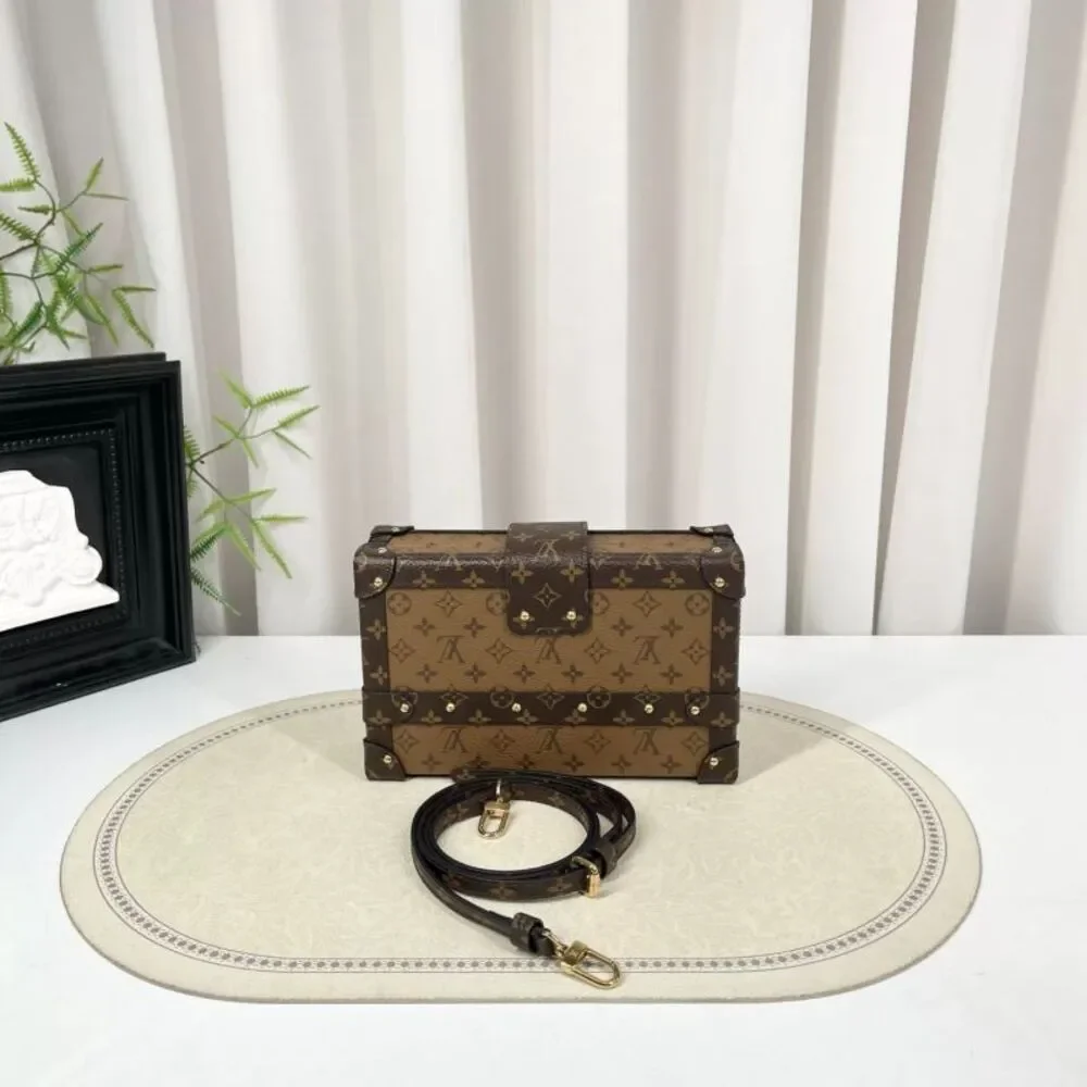 Louis Vuitton Women Pre-Loved Bag Very Good Condition